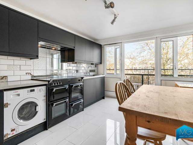 3 bedroom apartment to rent