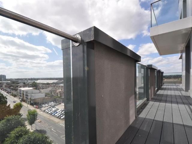 3 bedroom apartment to rent