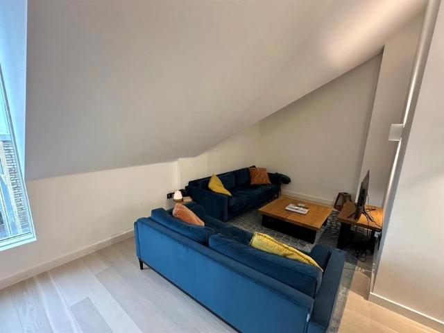 3 bedroom apartment to rent