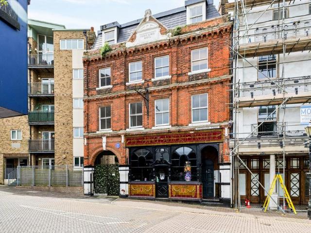 3 bedroom apartment to rent