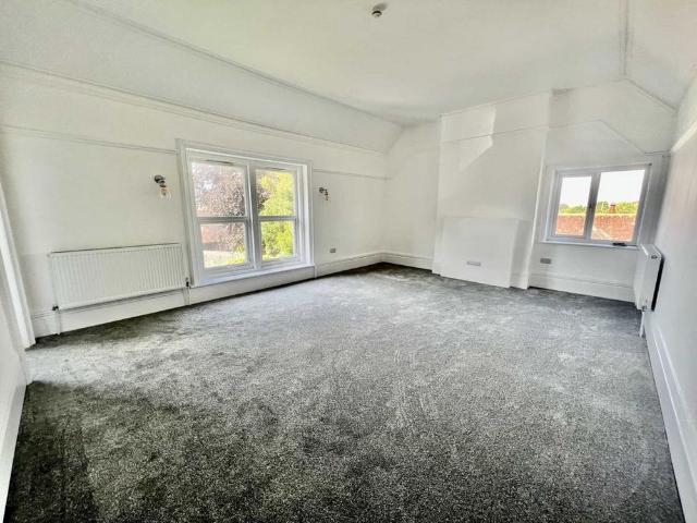 3 bedroom apartment to rent