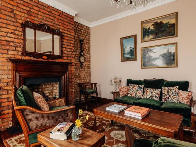 3 bedroom apartment to rent