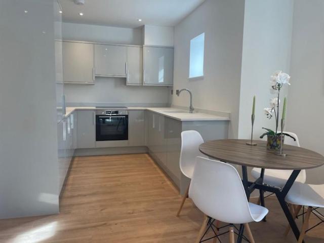 3 bedroom apartment to rent