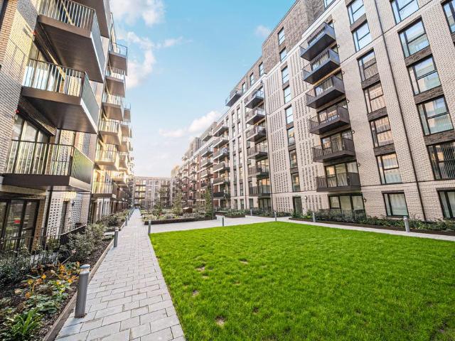 3 bedroom apartment to rent