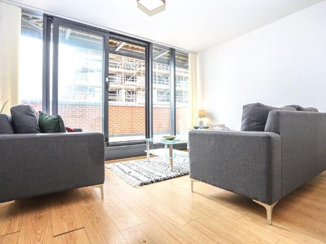 3 bedroom apartment to rent