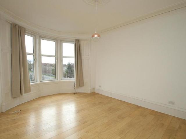 3 bedroom apartment to rent