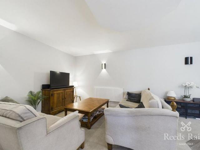 3 bedroom apartment to rent