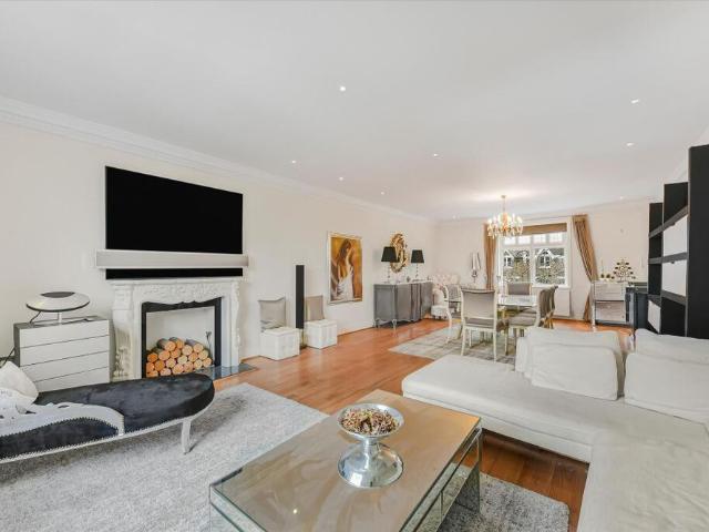 3 bedroom apartment to rent