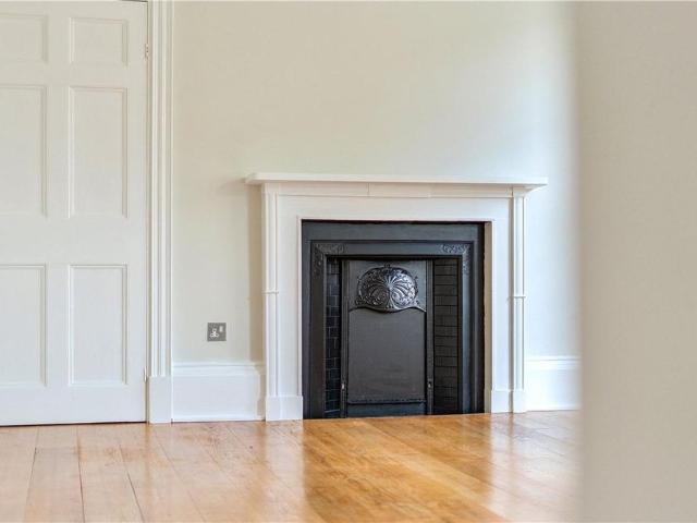 3 bedroom apartment to rent