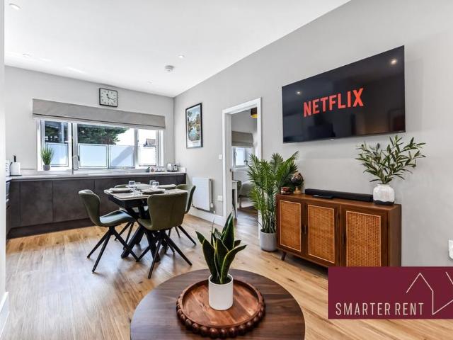 3 bedroom apartment to rent