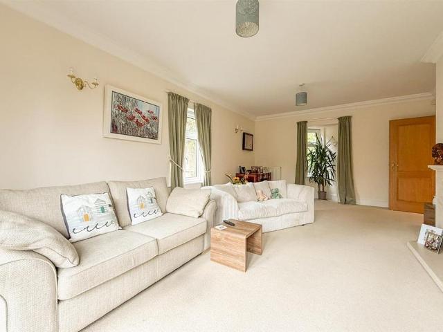 3 bedroom apartment to rent