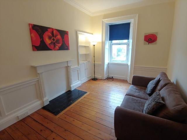3 bedroom apartment to rent