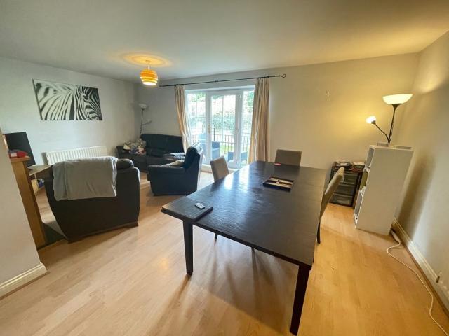 3 bedroom apartment to rent
