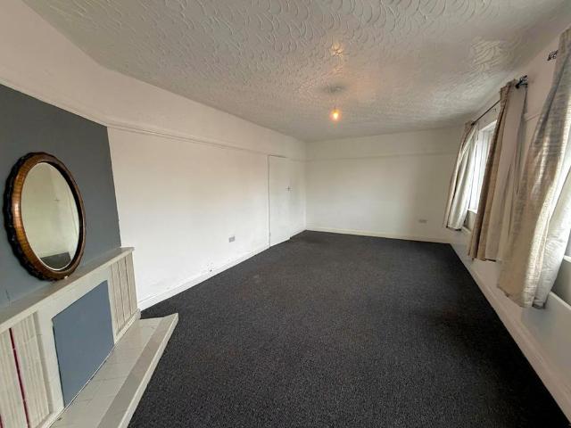 3 bedroom apartment to rent