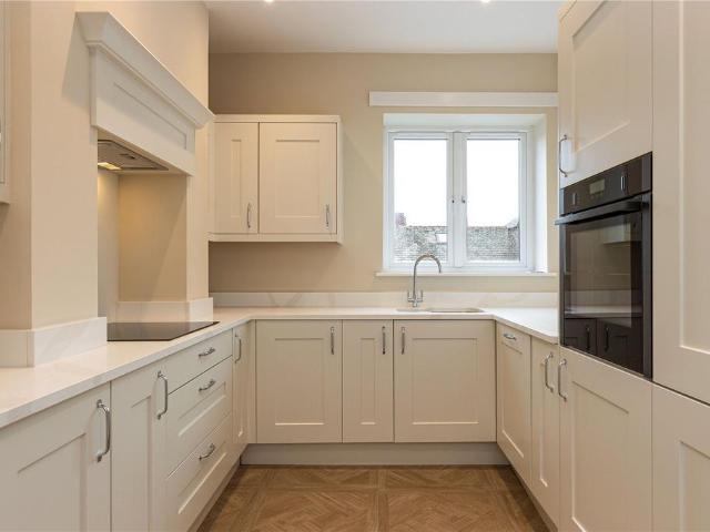 3 bedroom apartment to rent