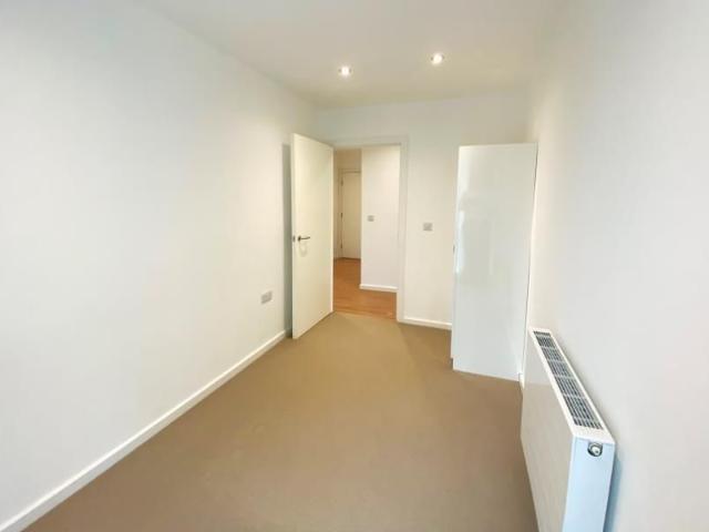 3 bedroom apartment to rent