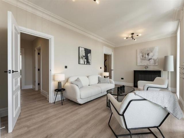 3 bedroom apartment to rent