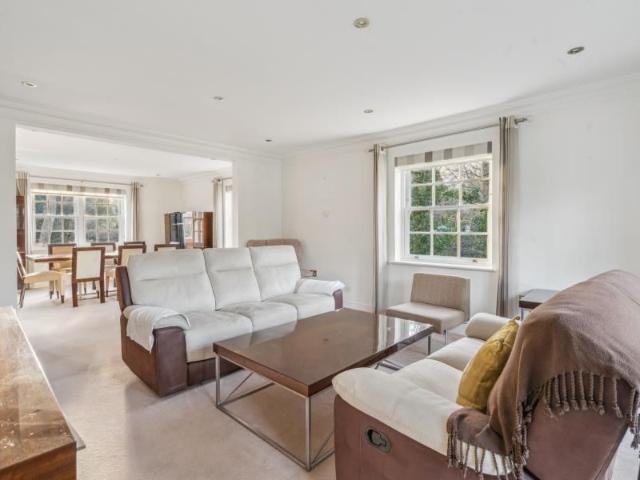 3 bedroom apartment to rent