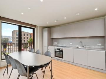 Sheffield, South Yorkshire, Midlands - Balcony