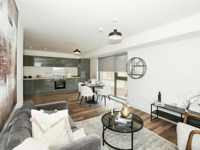 3 bedroom apartment to rent