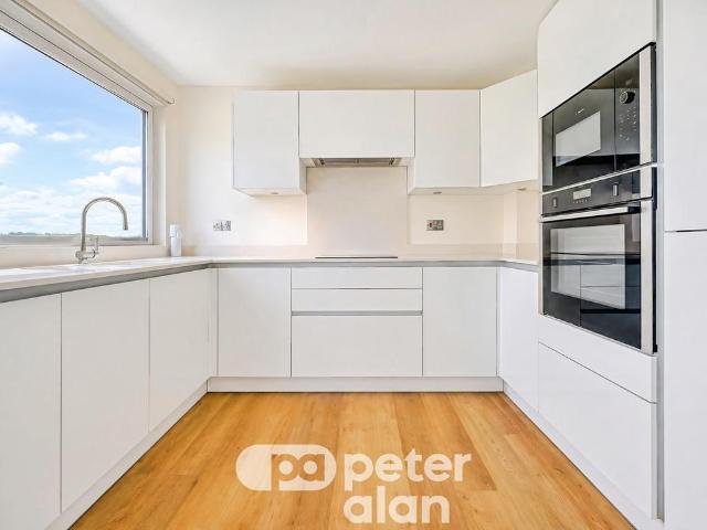 3 bedroom apartment to rent