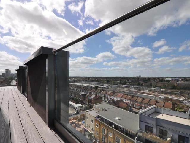 3 bedroom apartment to rent