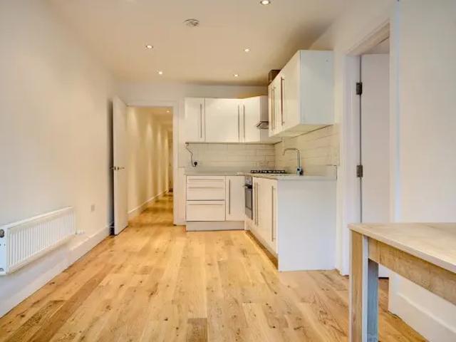 3 bedroom apartment to rent