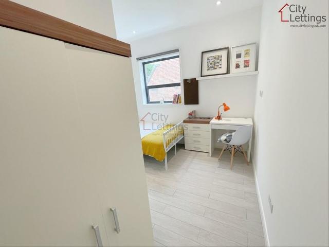 3 bedroom apartment to rent