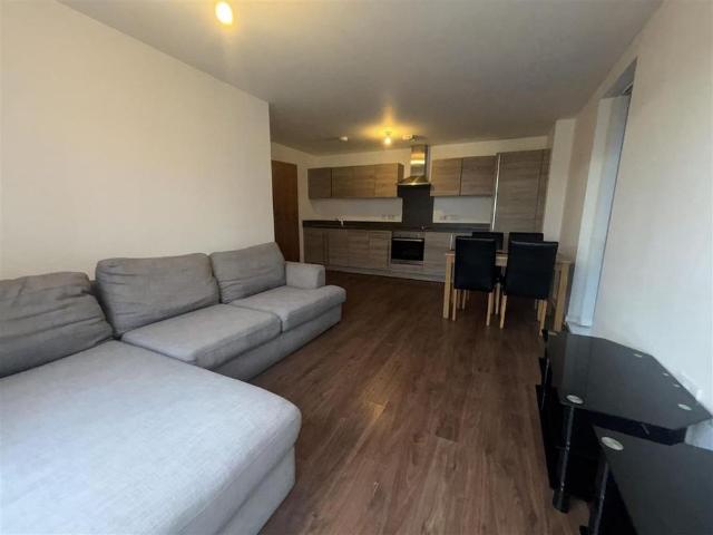 3 bedroom apartment to rent