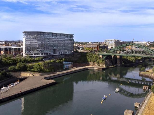 3 bedroom apartment to rent