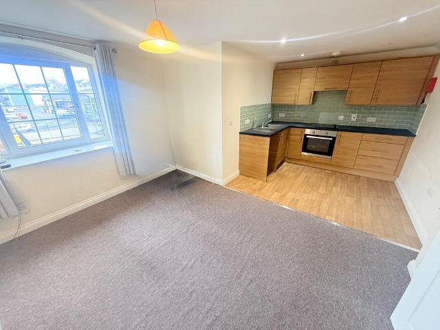 3 bedroom apartment to rent
