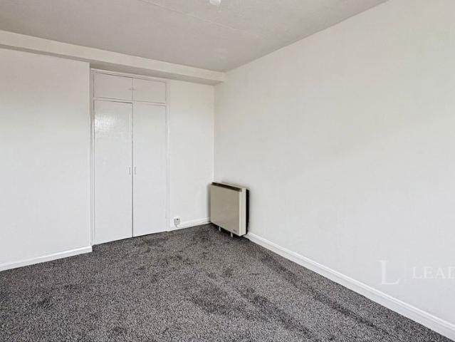 3 bedroom apartment to rent Cranham Drive, Worcester, Worcestershire, WR4