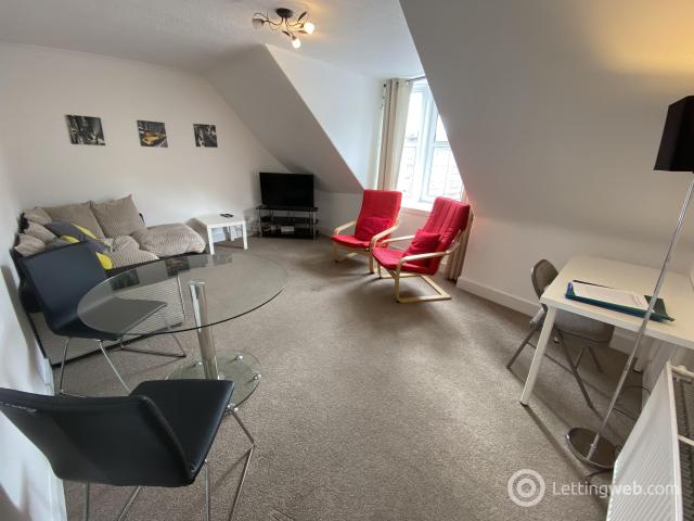 3 Bedroom Apartment to Rent at Aberdeen City, Midstocket, Mount, Rosemount