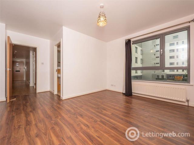 3 Bedroom Apartment to Rent at Edinburgh, Leith, The Shore