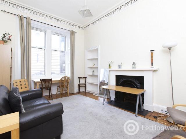 3 Bedroom Apartment to Rent at Edinburgh/City Centre, Edinburgh, Old Town
