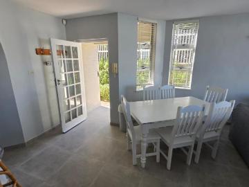 3 Bedroom apartment to rent in Compensation Beach, Ballito