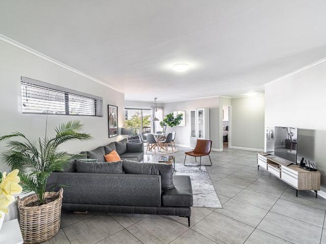 3 Bedroom apartment rented in Century City, Milnerton