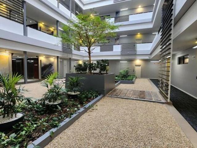 3 Bedroom apartment to rent in Claremont, Cape Town