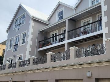 3 Bedroom apartment to rent in Beach Estate, Hout Bay