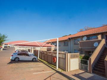3 Bedroom apartment to rent in Halfway Gardens, Midrand