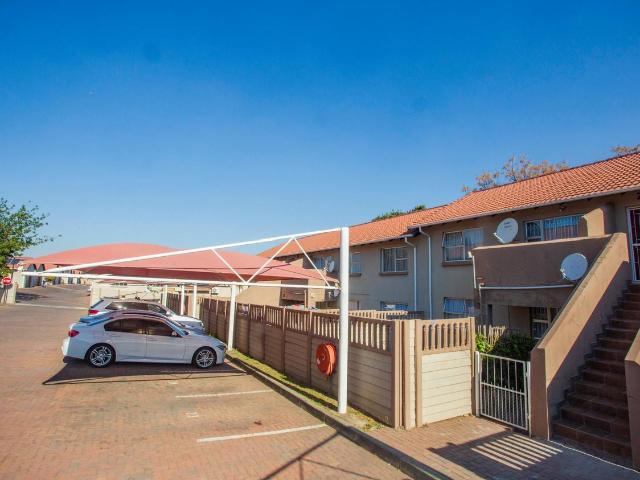 3 Bedroom apartment to rent in Halfway Gardens, Midrand
