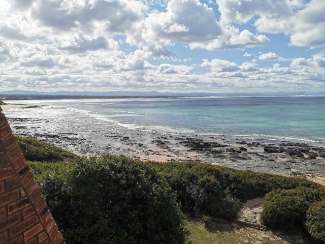 3 Bedroom Apartment to rent in Jeffreys Bay