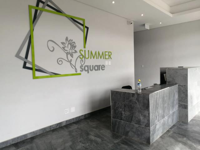 3 Bedroom Apartment To Rent in New Town Centre