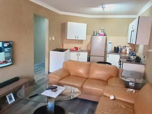 3 Bedroom Apartment to Rent in Rustenburg Central
