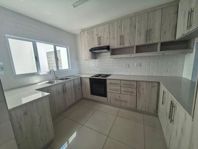 3 Bedroom apartment to rent in Umhlanga Central