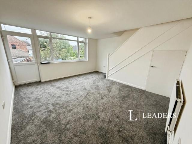 3 bedroom apartment to rent Longshaw Street, Stoke on Trent, Staffordshire, ST6
