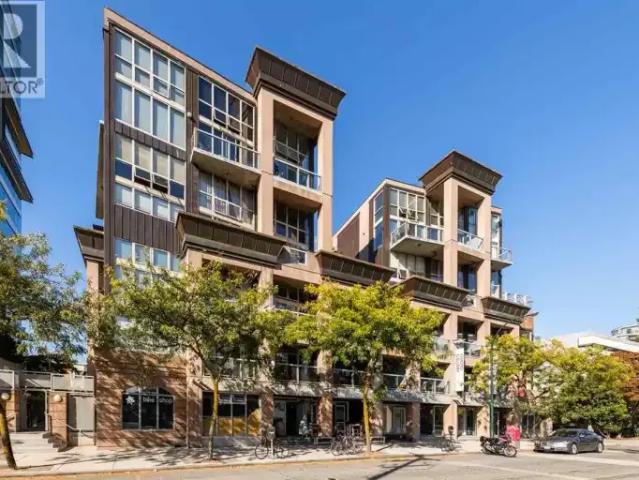 3 Bedroom Apartment Vancouver BC 105281966