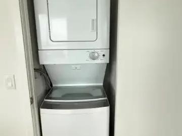 3 Bedroom Apartment Vaughan ON 103179282
