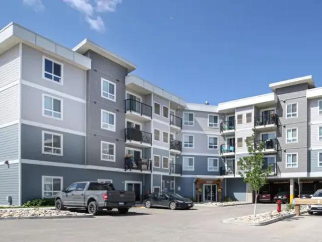 3 Bedroom Apartment Winnipeg MB 104710623