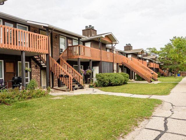 3 Bedroom Apartment Winnipeg MB 96585681